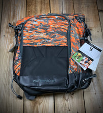 Load image into Gallery viewer, Dueler 32L Waterproof Backpack