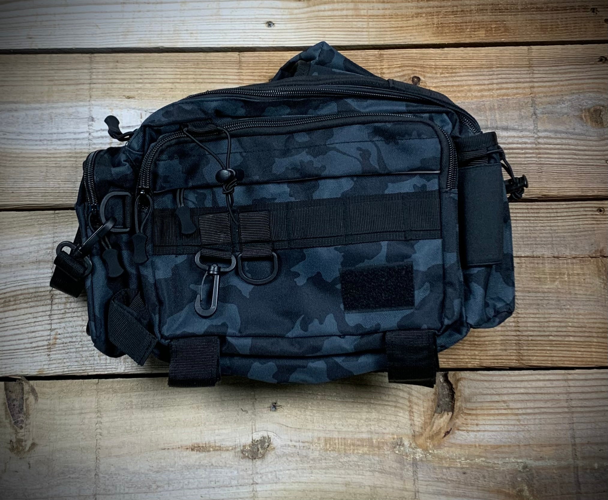evergreen tackle bag Wade Fishing Tackle Bag – Hook and Arrow