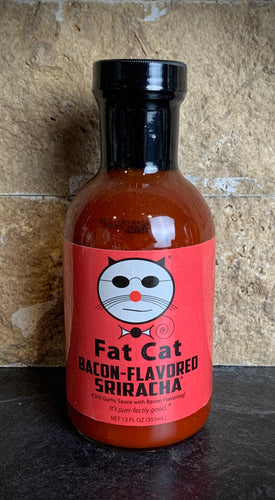 BACON-FLAVORED SRIRACHA CHILI GARLIC SAUCE WITH BACON FLAVORING (VEGAN)